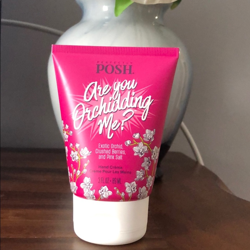 Perfectly Posh Are you Orchidding Me Hand cream!